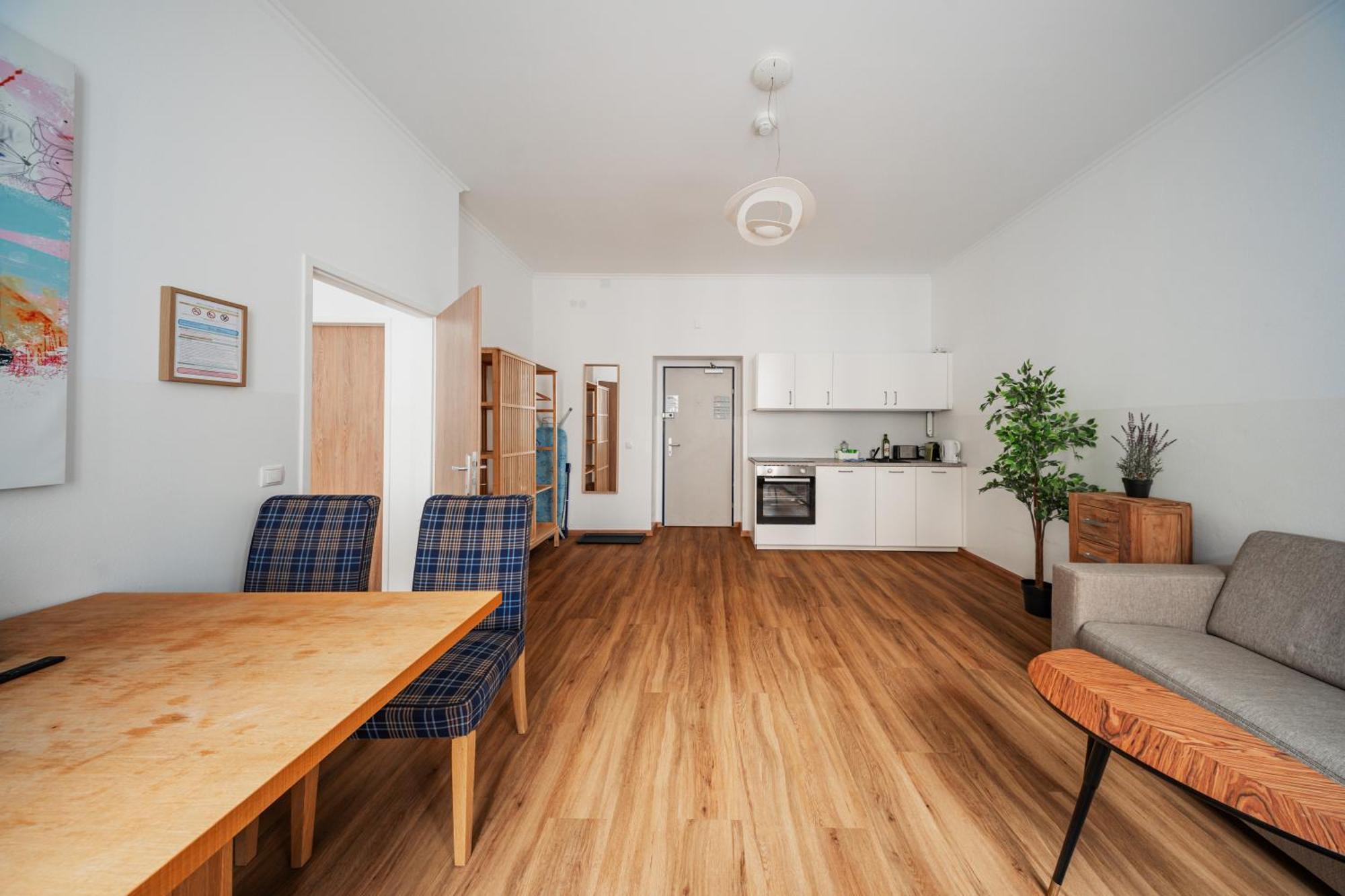 74 Living Apartments Виена Екстериор снимка