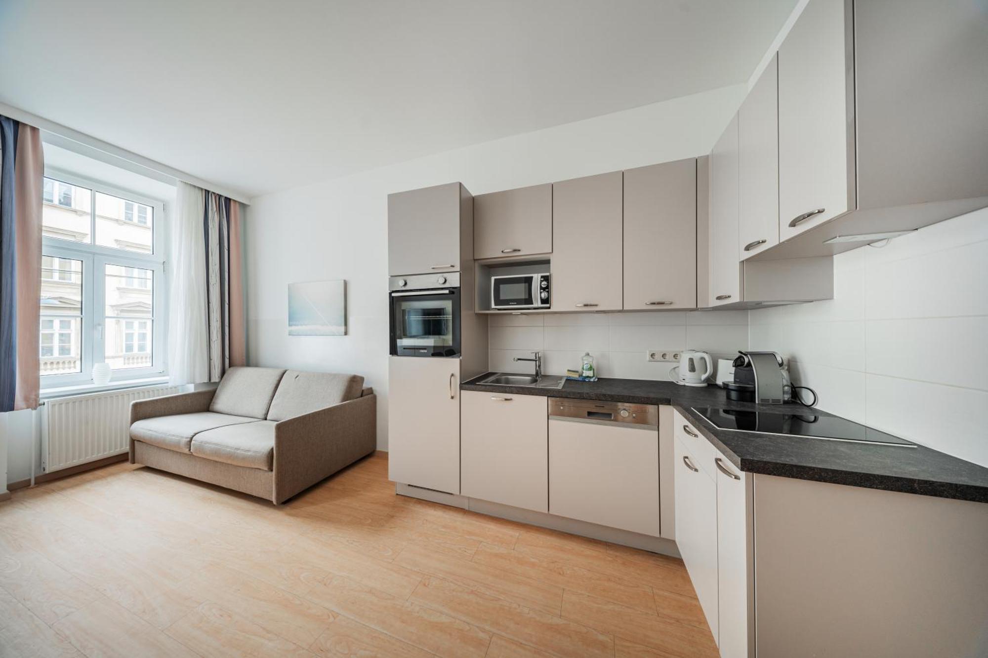 74 Living Apartments Виена Екстериор снимка