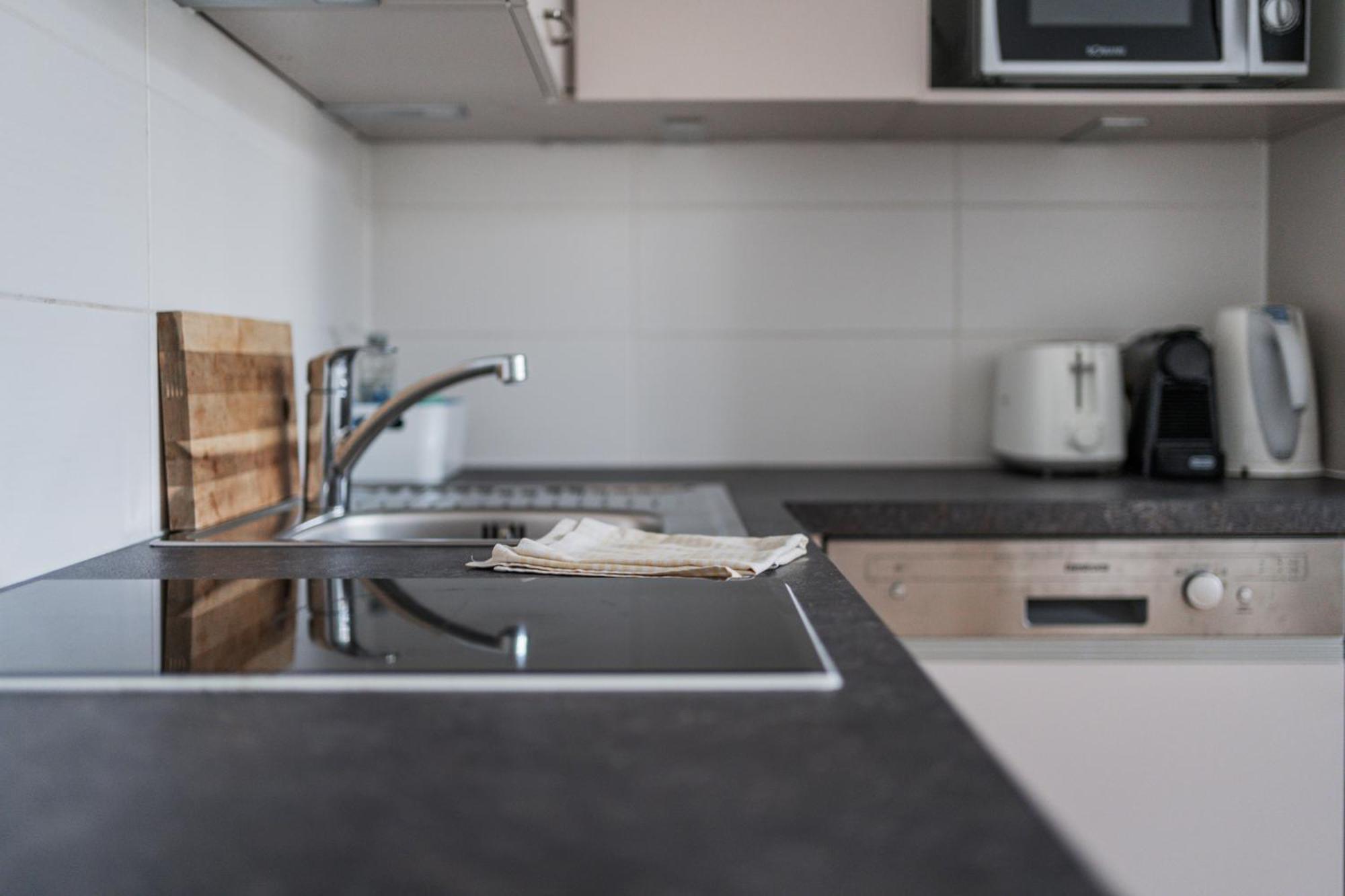 74 Living Apartments Виена Екстериор снимка