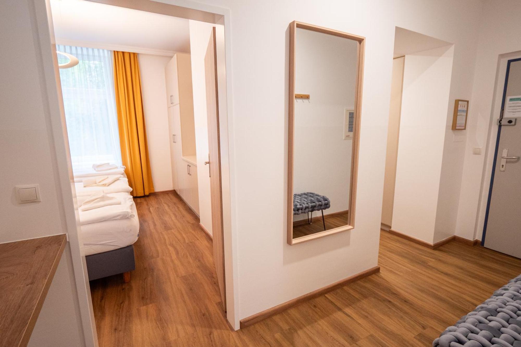 74 Living Apartments Виена Екстериор снимка